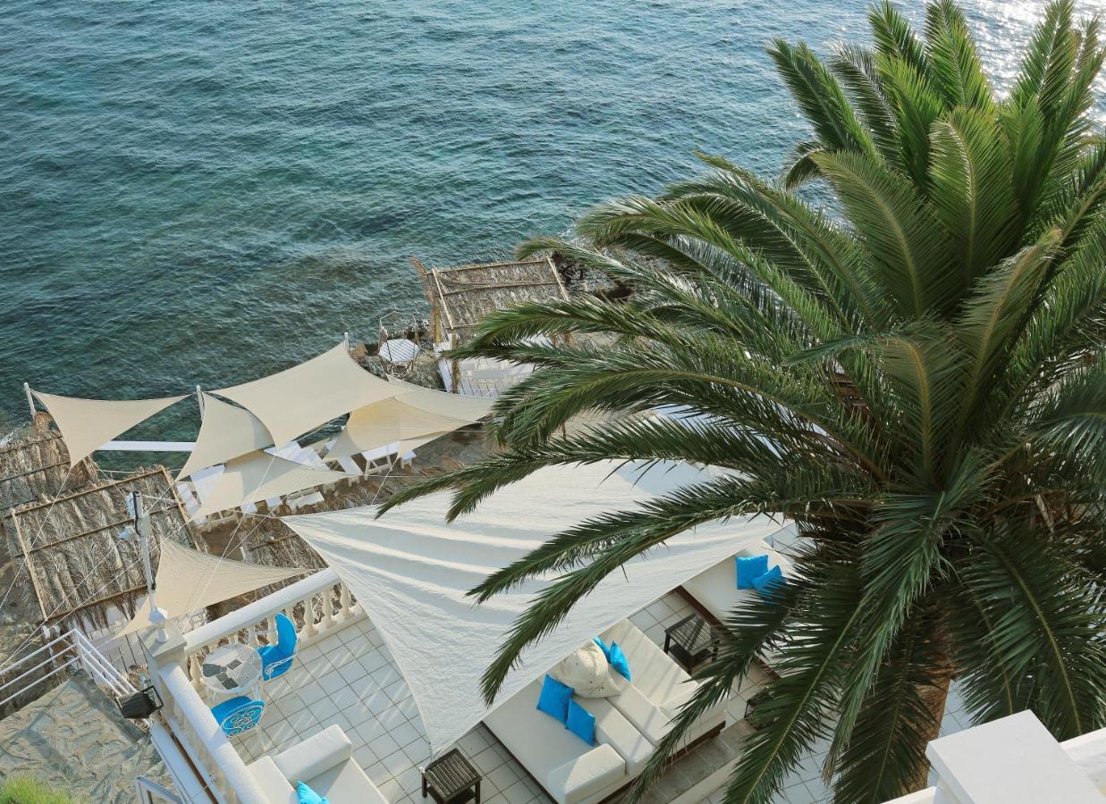 Hotel Vistabella Roses Bagian luar foto